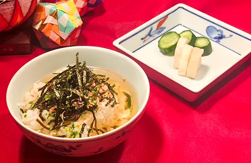 自分でカスタムできる「だし茶漬け」