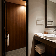 Shower room, washbasin